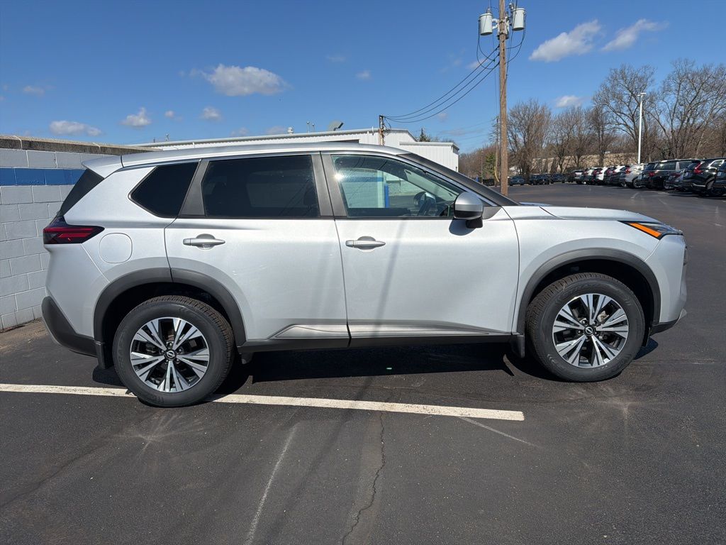 Thumbnail: 2023 Nissan Rogue - 6