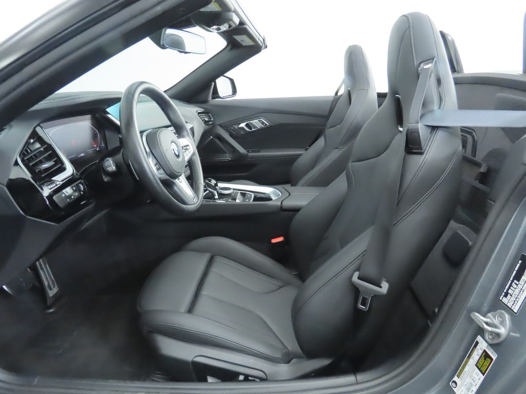 Thumbnail: 2025 BMW Z4 - 27
