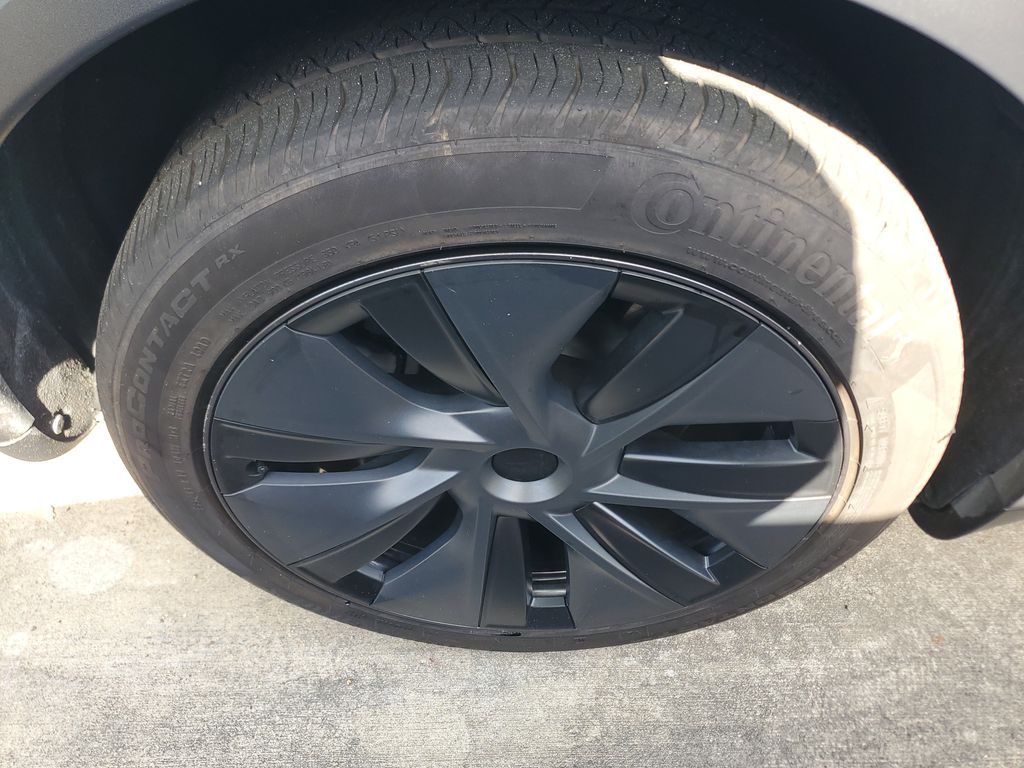 2025 Tesla Model Y - $37,488