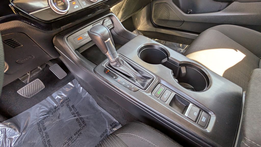 Used 2024 Honda Civic LX 4D Sedan