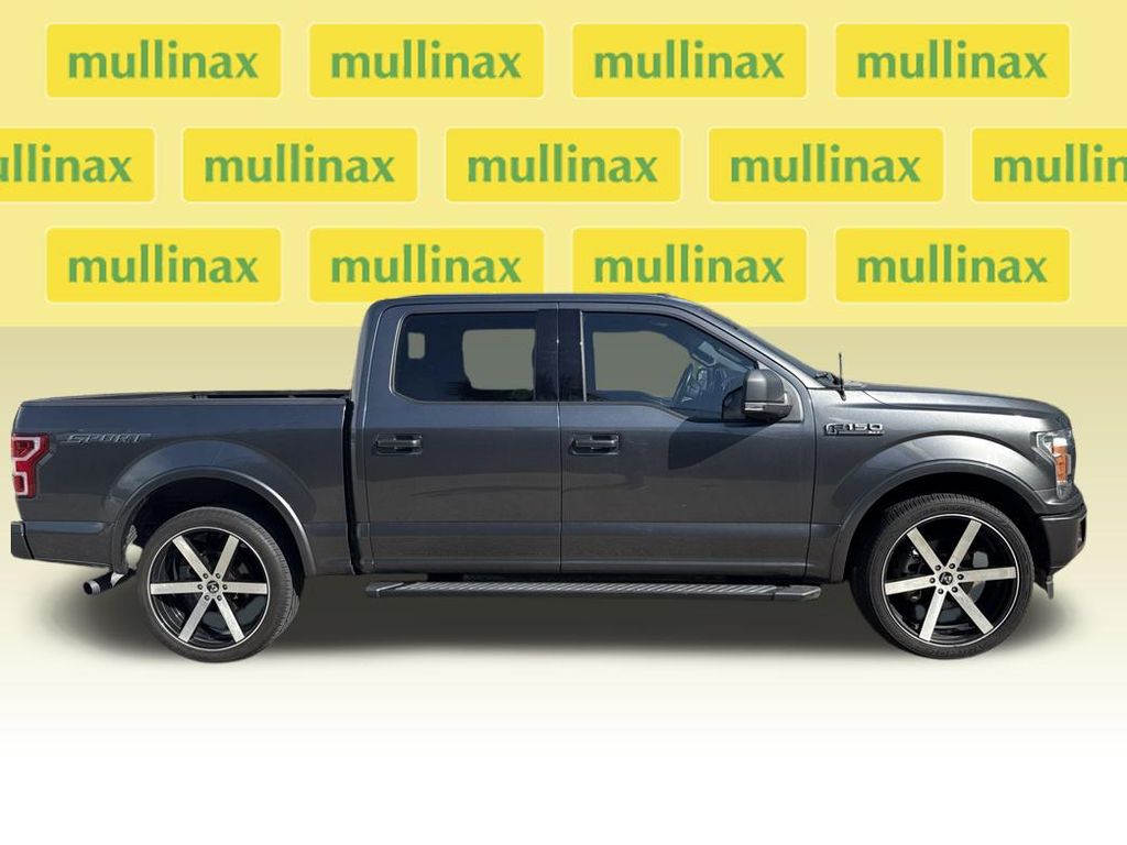 Used 2019 Gray Ford XLT image 3