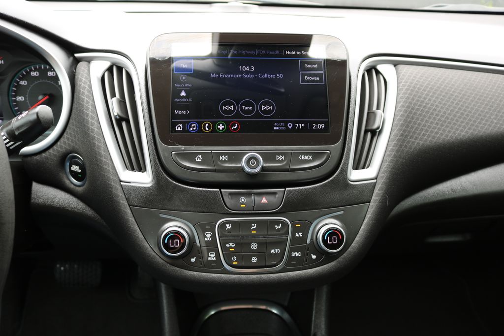 Used Car 2025 Chevrolet Malibu  Lt For Sale Under $25,000 In Austin, Texas