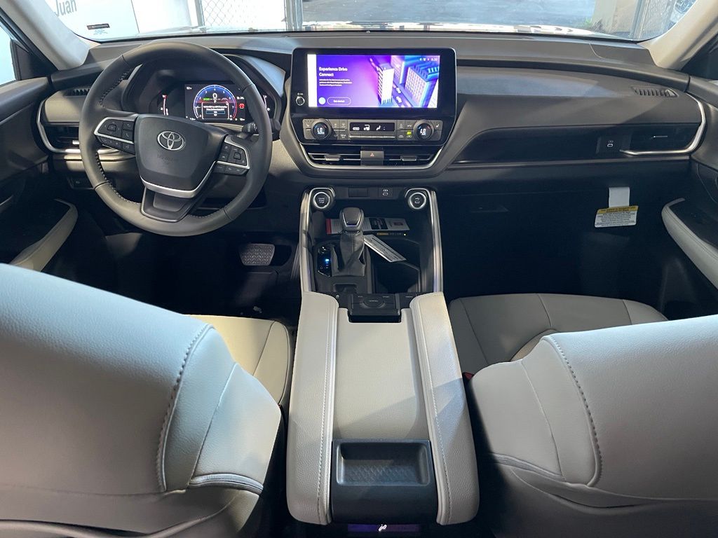 Thumbnail: 2026 Toyota Grand Highlander - 30