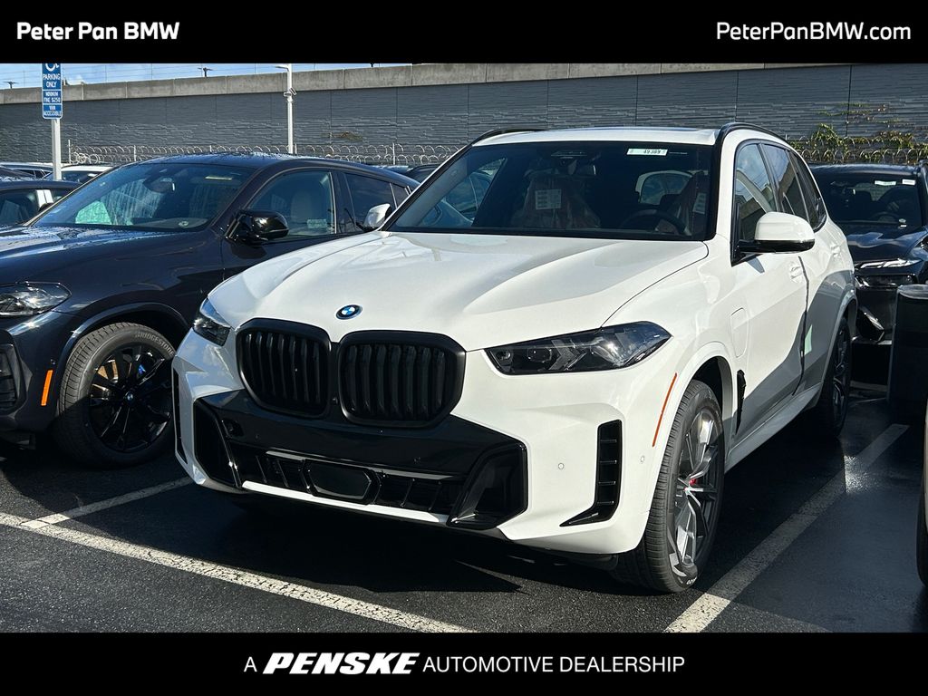 Thumbnail: 2026 BMW X5 - 1