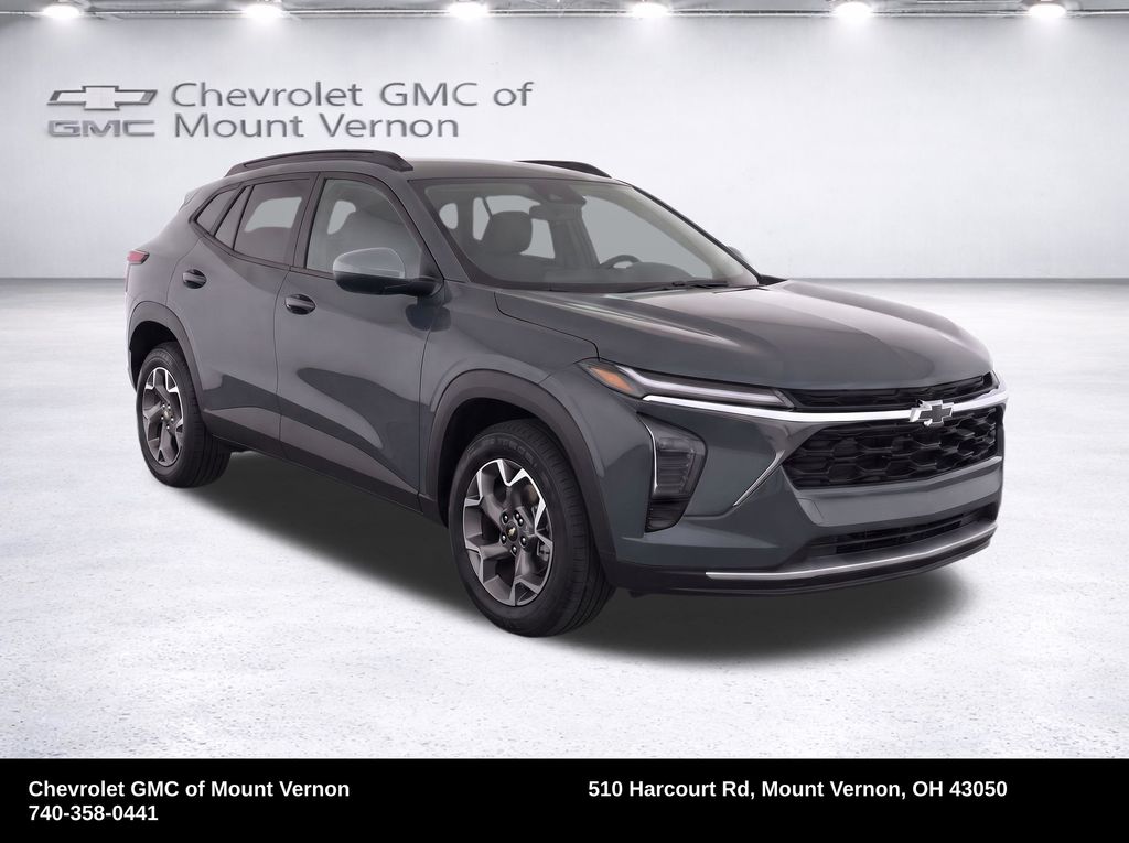 2026 Chevrolet Trax LT - Image 2