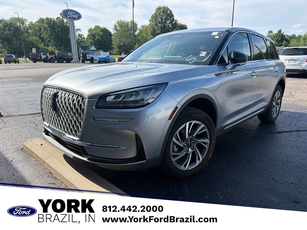 2023 Lincoln Corsair Standard FWD