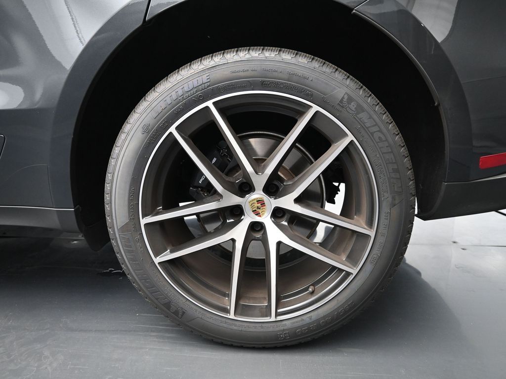 Certified Used 2023 Gray Porsche  image 9