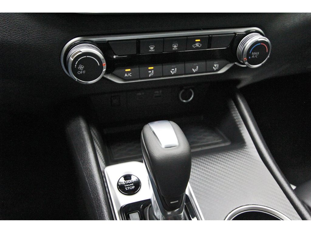 2026 Nissan Altima 2.5 SR White at Central Houston Nissan