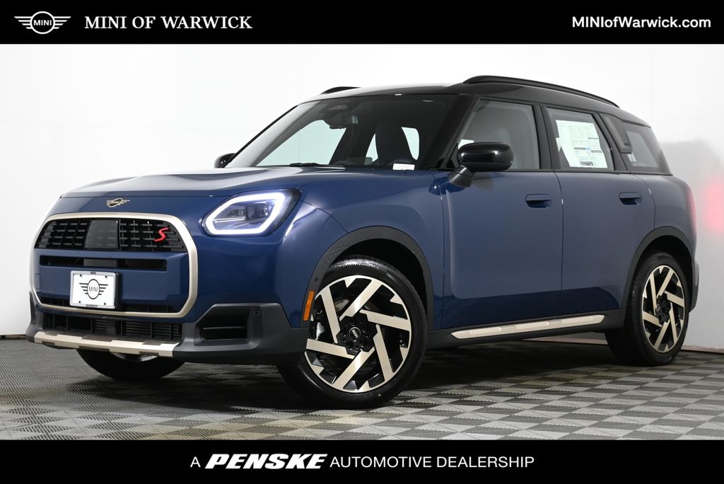 2025 MINI Cooper Countryman Signature -
                Warwick, RI
