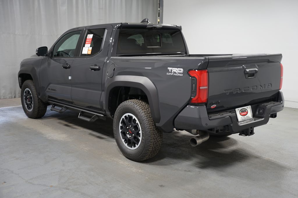 2025 Toyota Tacoma TRD Off-Road 6