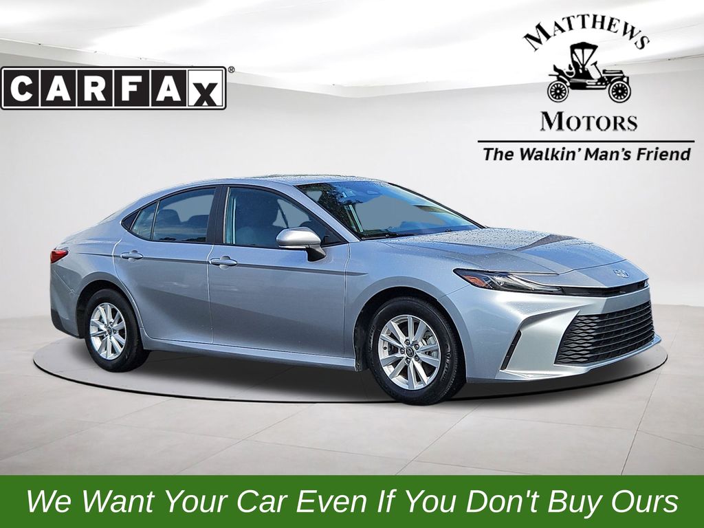 Silver 2025 Toyota Camry LE FWD Sedan Front-Wheel Drive Continuously Variable Transmission
