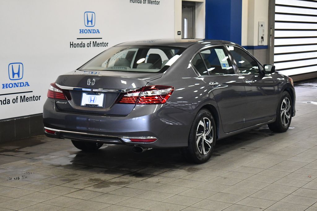 Thumbnail: 2016 Honda Accord - 7