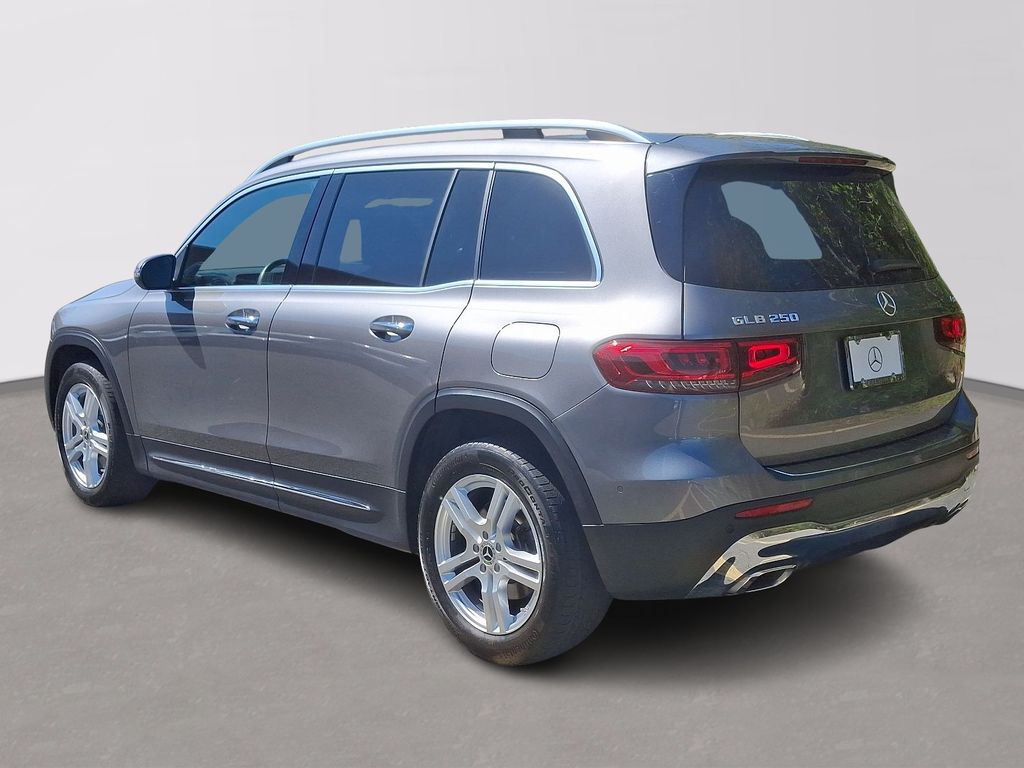 2020 Mercedes-Benz GLB 250 6