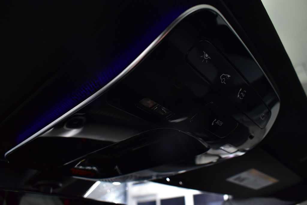 Thumbnail: 2025 Mercedes-Benz C-Class - 27