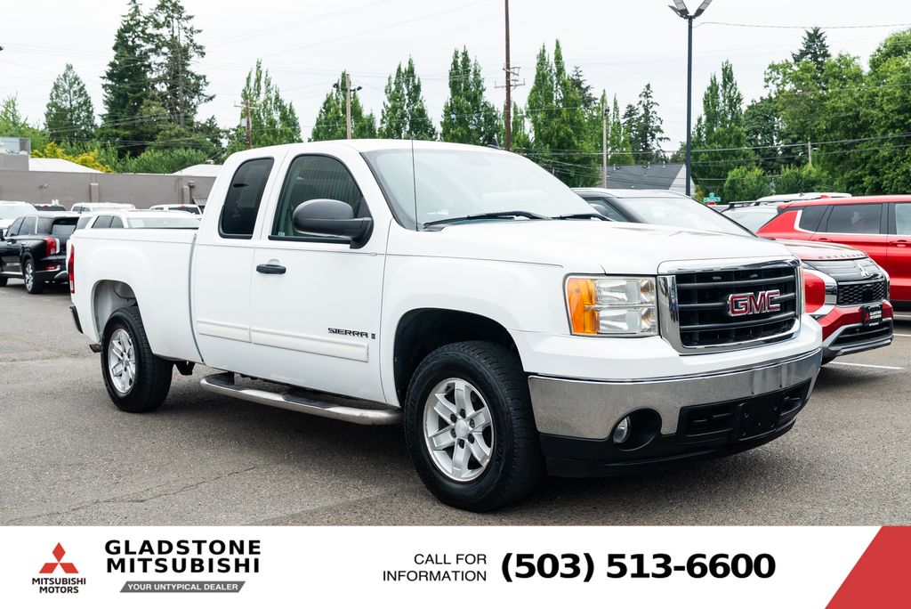 Summit White 2008 GMC Sierra 1500 Pickup Truck 4X2 Automatic