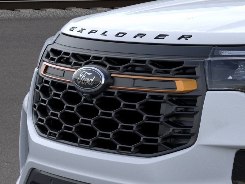 New 2026 White Ford Tremor image 18