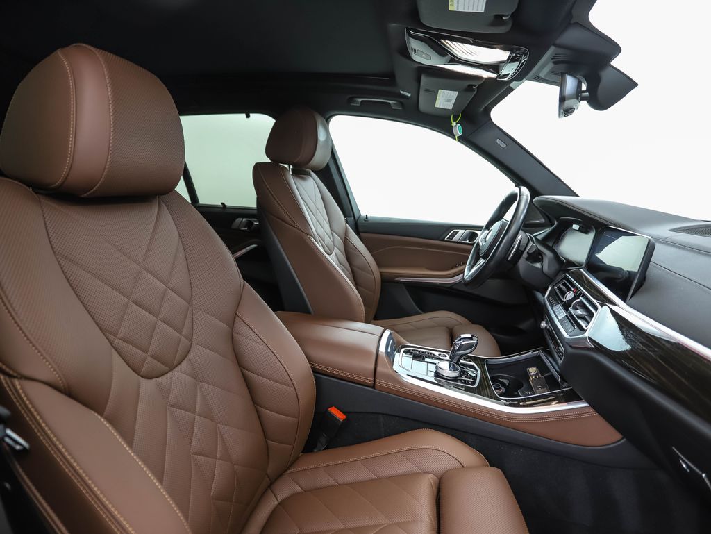 Thumbnail: 2023 BMW X5 - 31