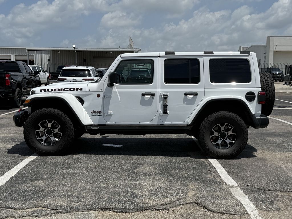 2018 Jeep Wrangler Unlimited Rubicon White at Toyota of Victoria