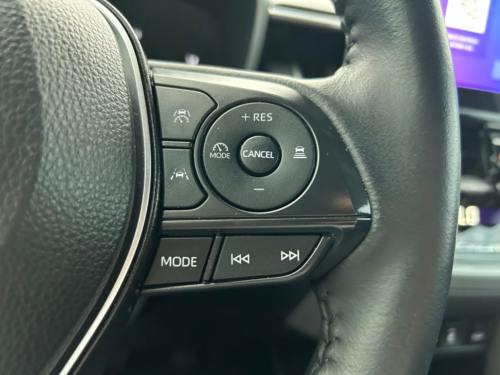 Thumbnail: 2024 Toyota Corolla Cross - 19