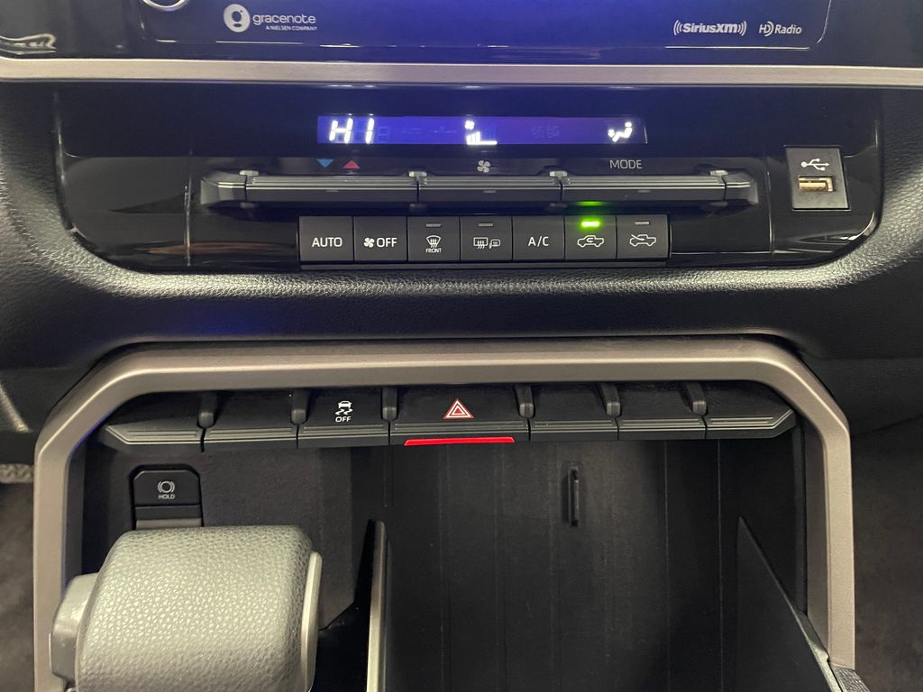 Thumbnail: 2022 Toyota Tundra - 28