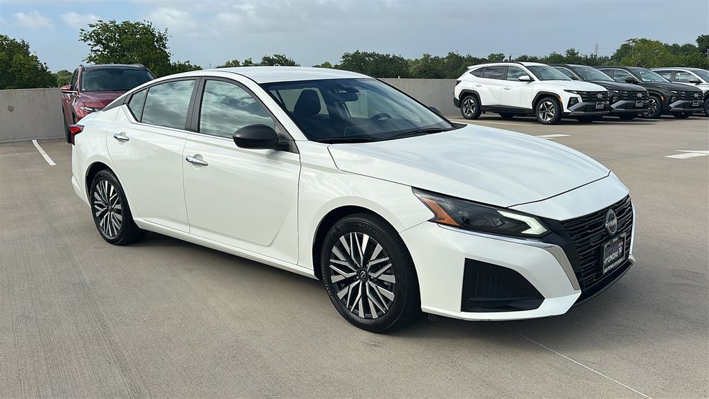 2025 Nissan Altima 2.5 SV White at DeMontrond Auto Country