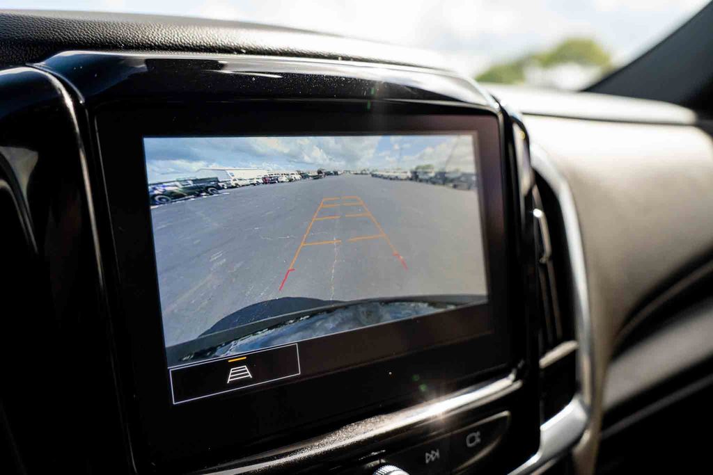 Used Car 2023 Chevrolet Traverse  Lt Leather For Sale Under $30,000 In Austin, Texas