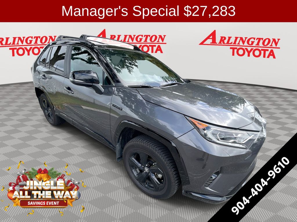 2020 Toyota RAV4 XSE's photo