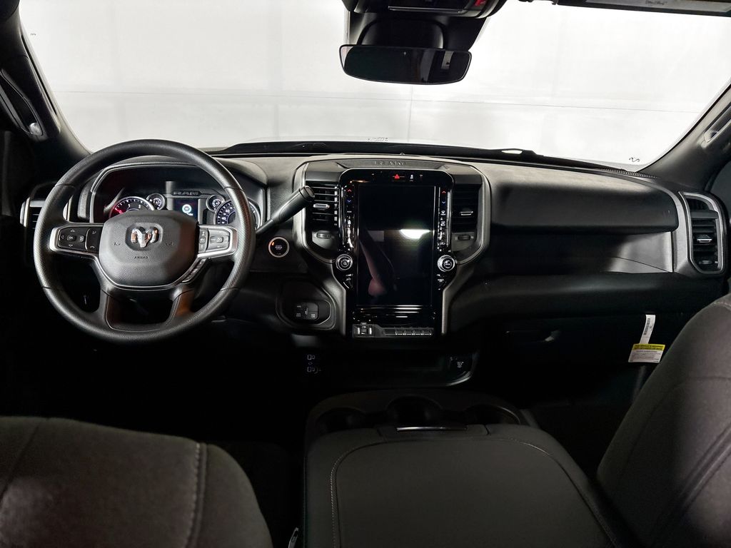 2026 RAM 3500 Tradesman - Photo 12