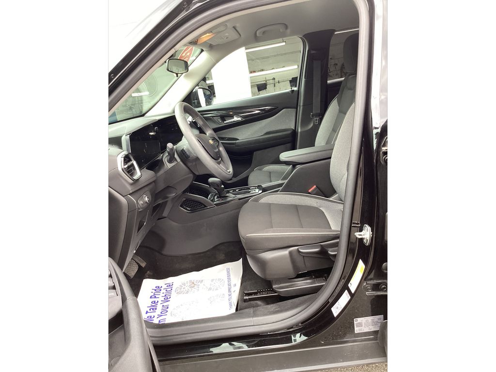 Used 2024 Chevrolet TrailBlazer SUV