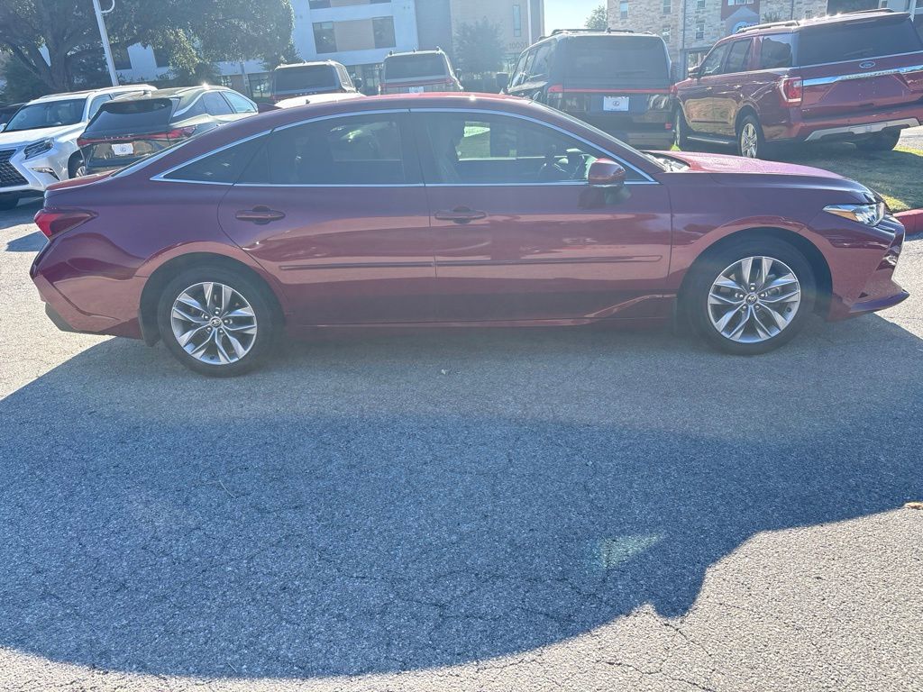 Thumbnail: 2021 Toyota Avalon - 5