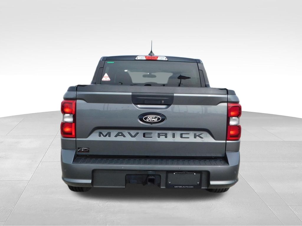 View vehicle photo 4