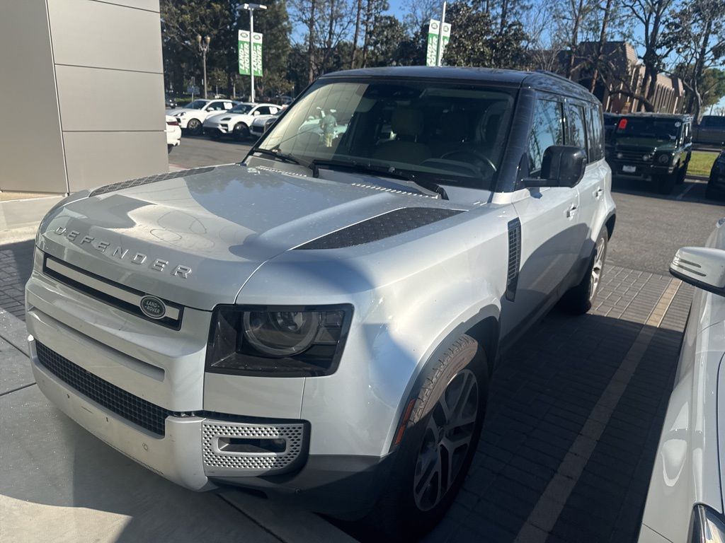 2023 Land Rover Defender 110 SE AWD
