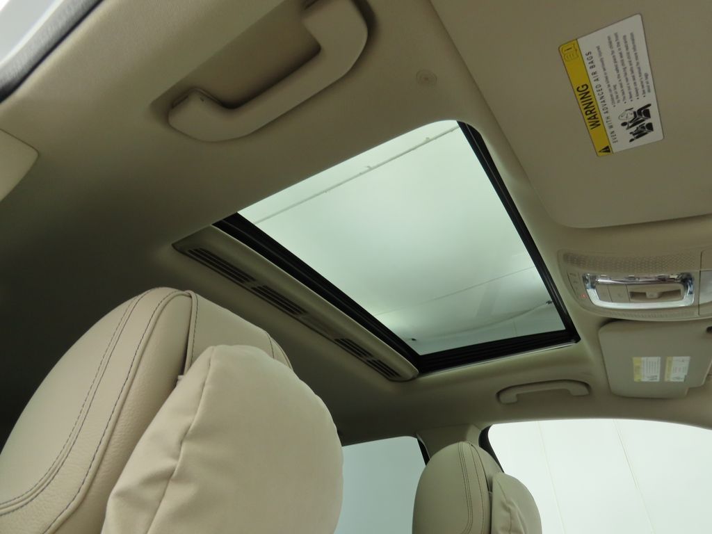 Thumbnail: 2026 Mercedes-Benz GLE - 19