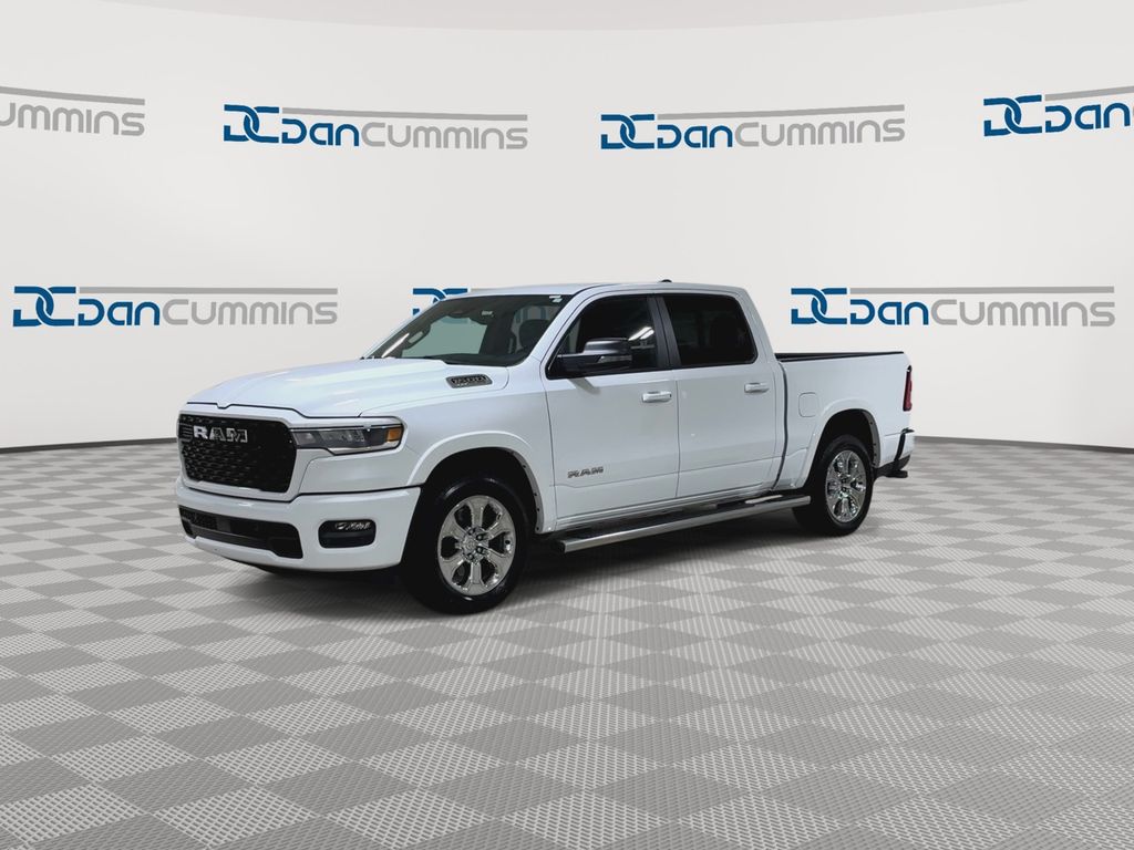 View vehicle photo 4