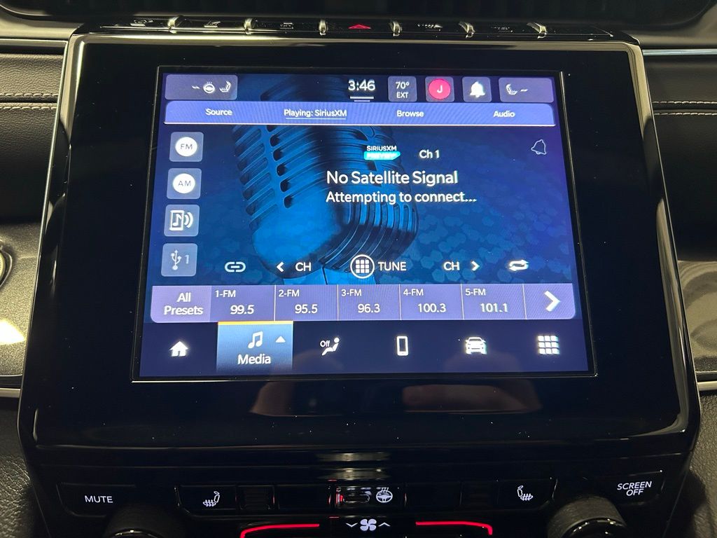 used 2022 Jeep Grand Cherokee L car, priced at $32,899