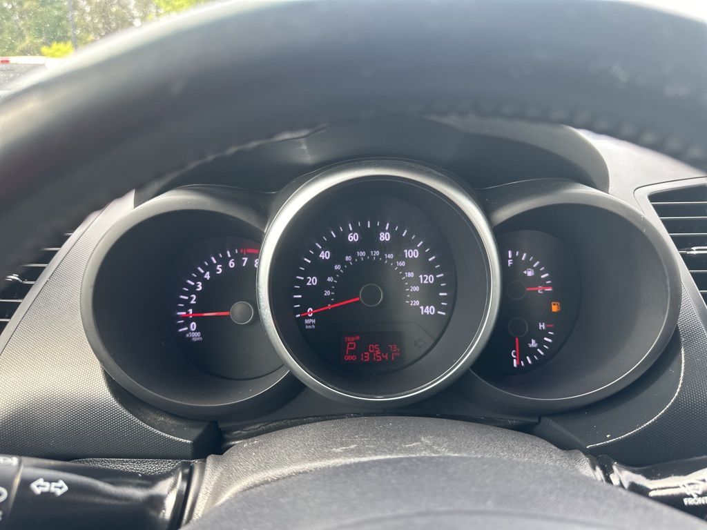 2013 Dune Kia Soul Plus FWD Hatchback