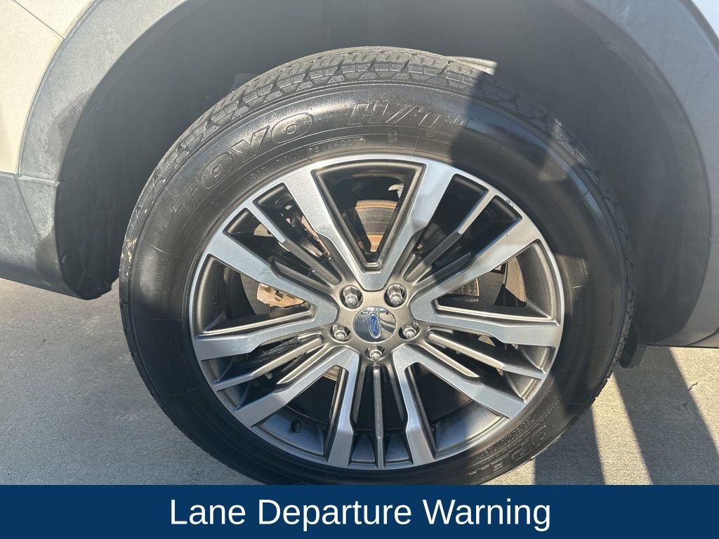 2017 Ford Explorer Platinum