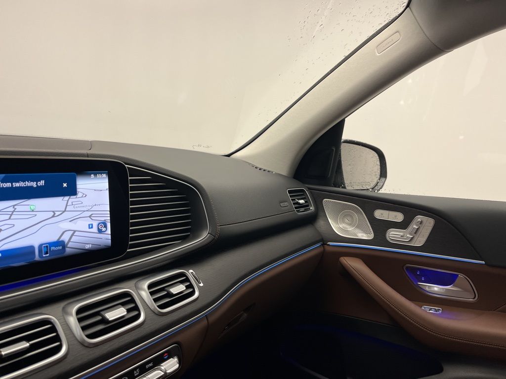 Thumbnail: 2026 Mercedes-Benz GLS - 23