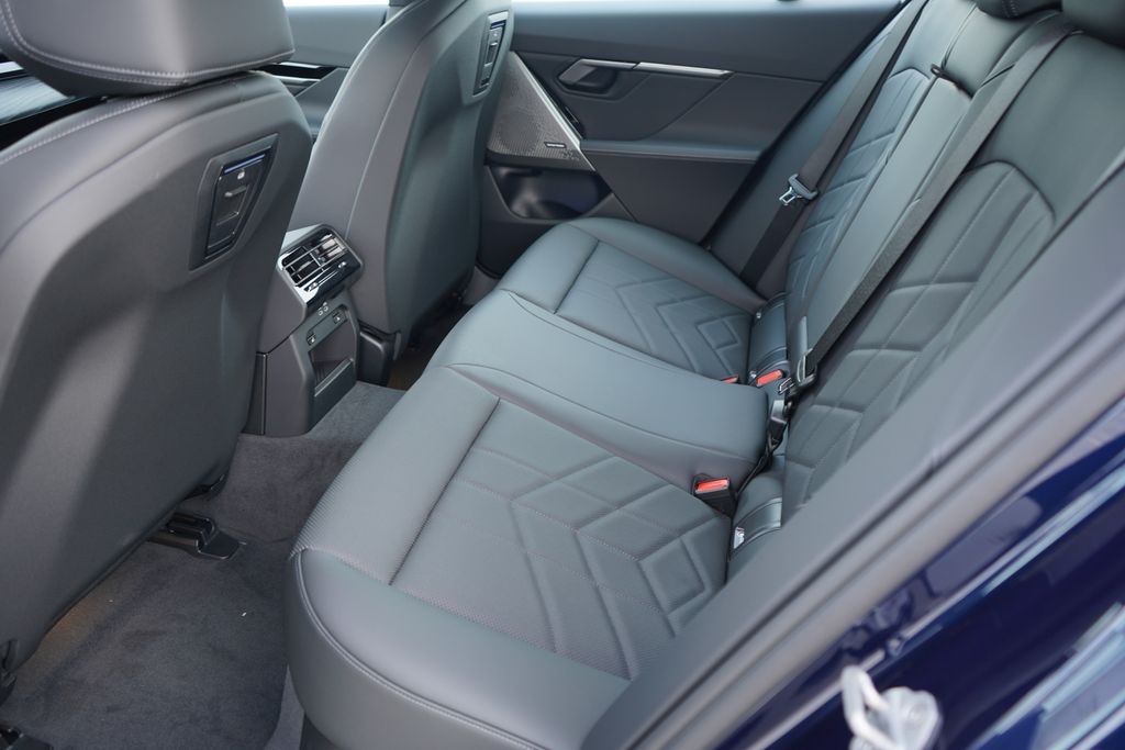 Thumbnail: 2026 BMW 5 Series - 20