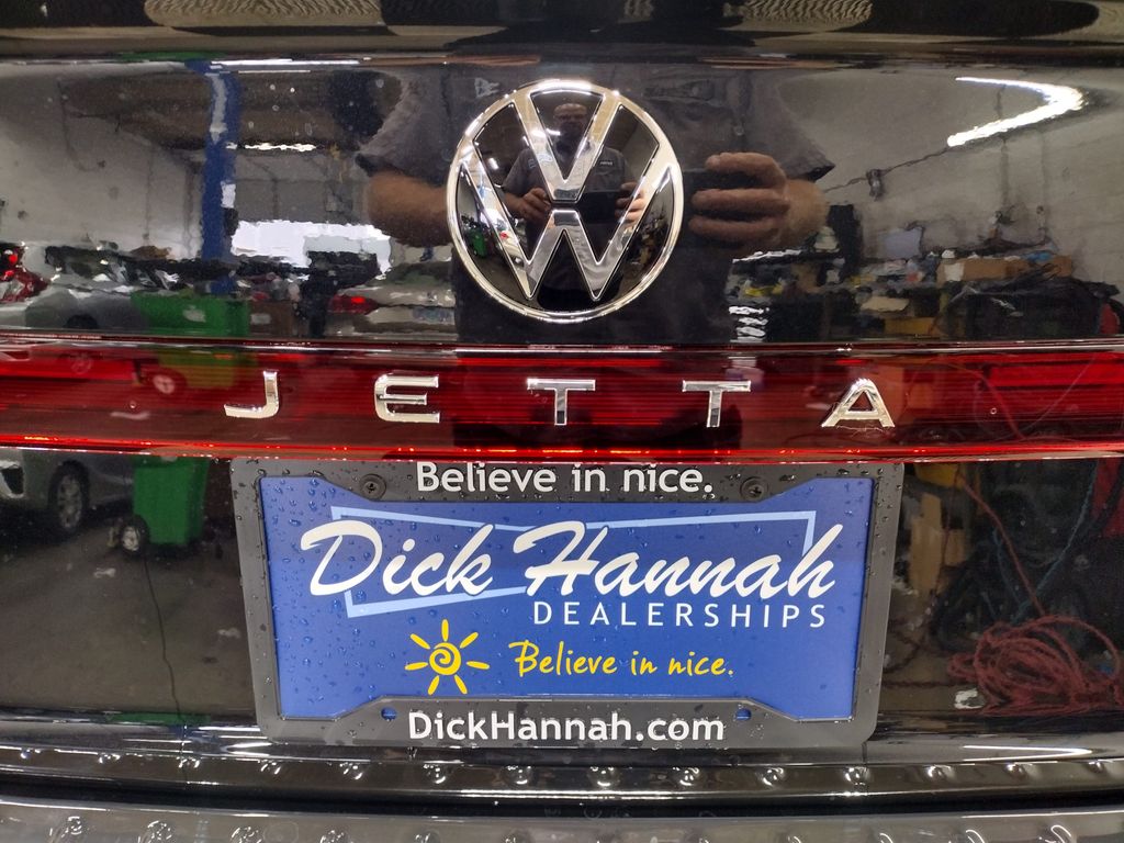 2025 Volkswagen Jetta 1.5T SE