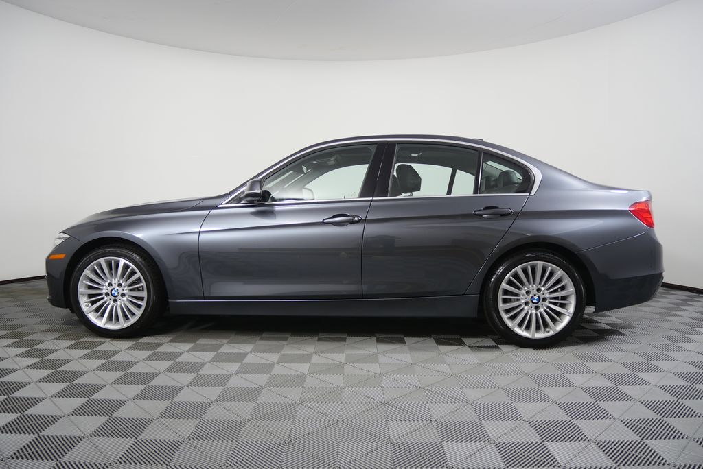 Thumbnail: 2015 BMW 3 Series - 6