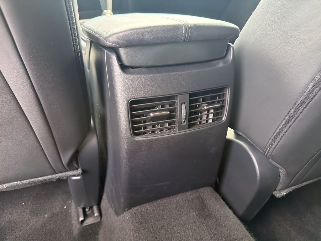 Thumbnail: 2023 Mazda CX-30 - 32