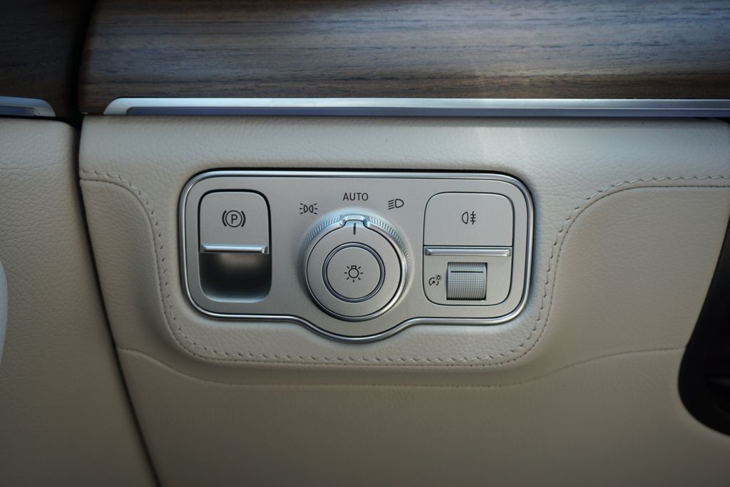 2025 Mercedes-Benz GLE 350 31