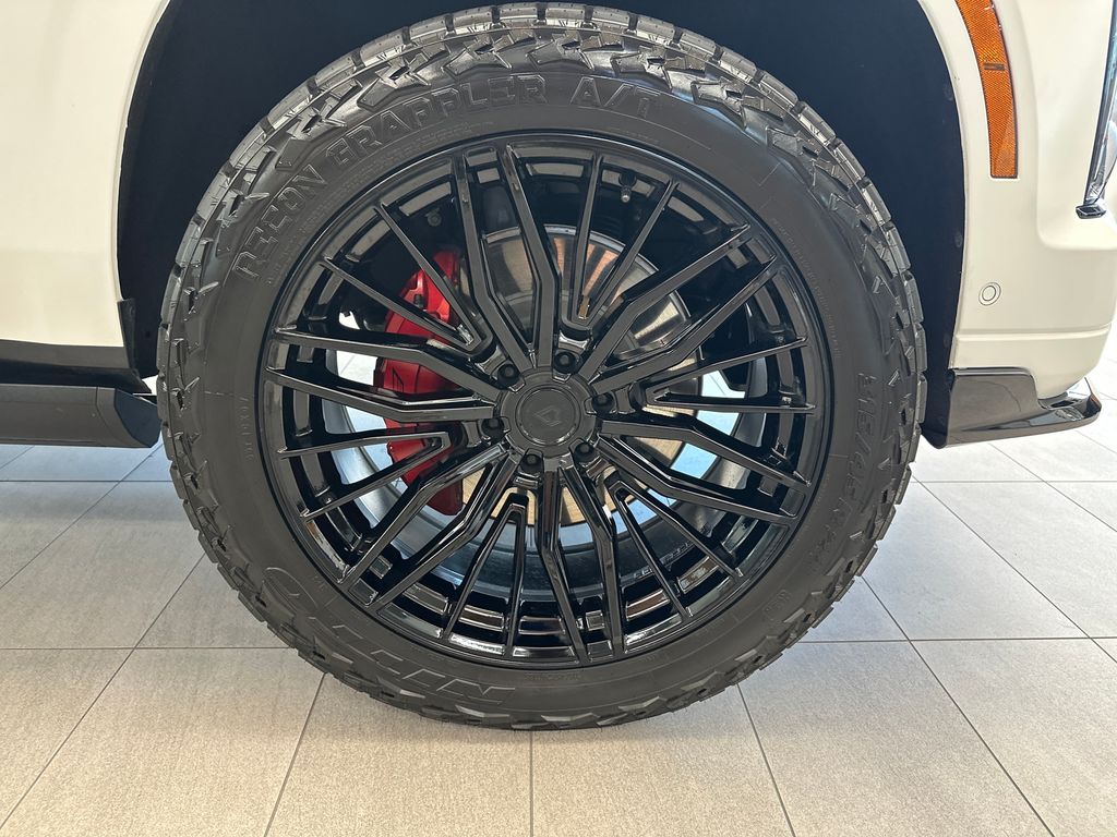 Used Car 2025 Cadillac Escalade  V-series For Sale Under $200,000 In Austin, Texas