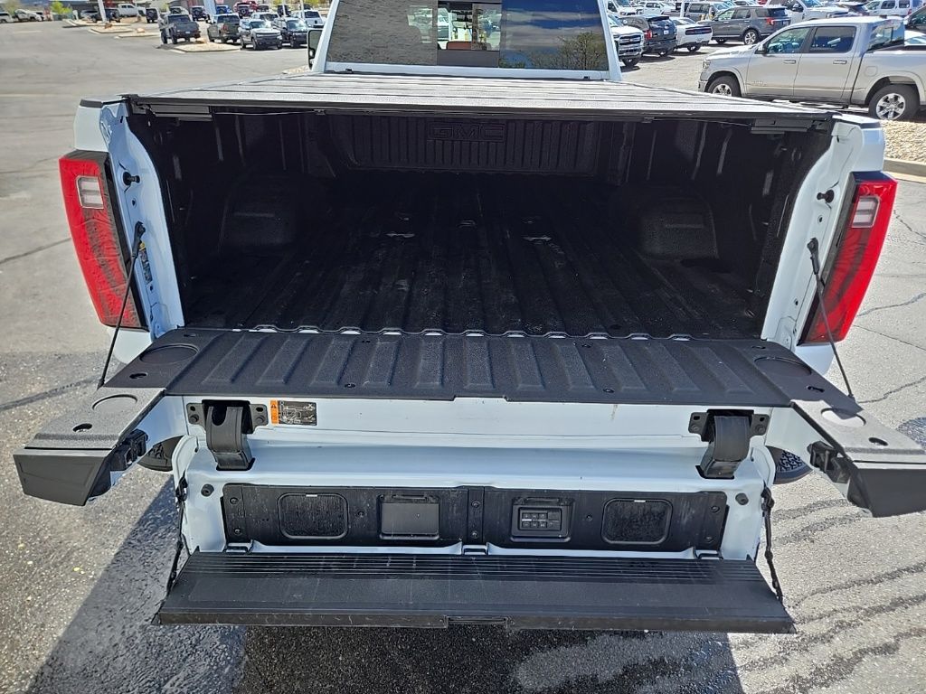 Used 2026 White GMC Denali Ultimate image 59