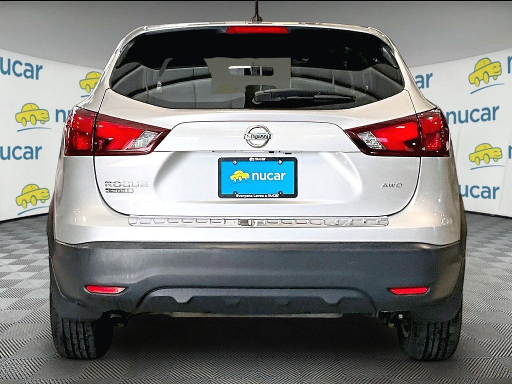 2019 Nissan Rogue Sport — photo 5