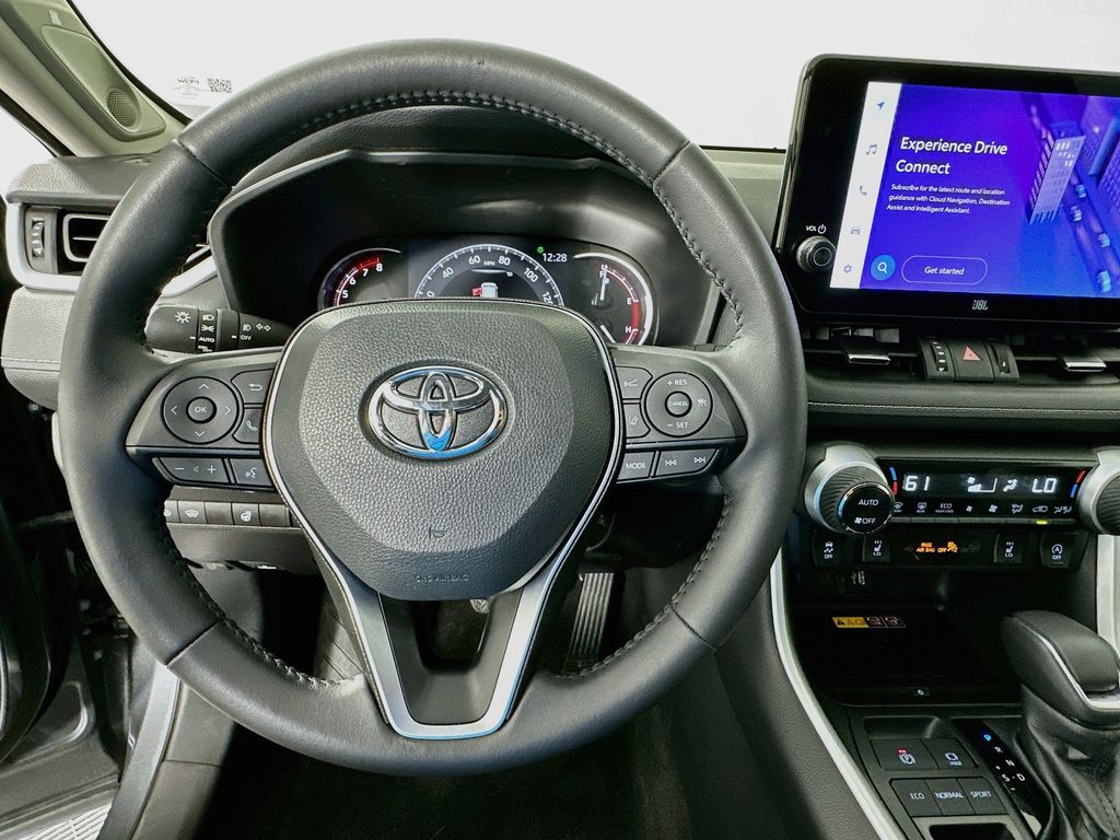 Thumbnail: 2024 Toyota RAV4 - 11