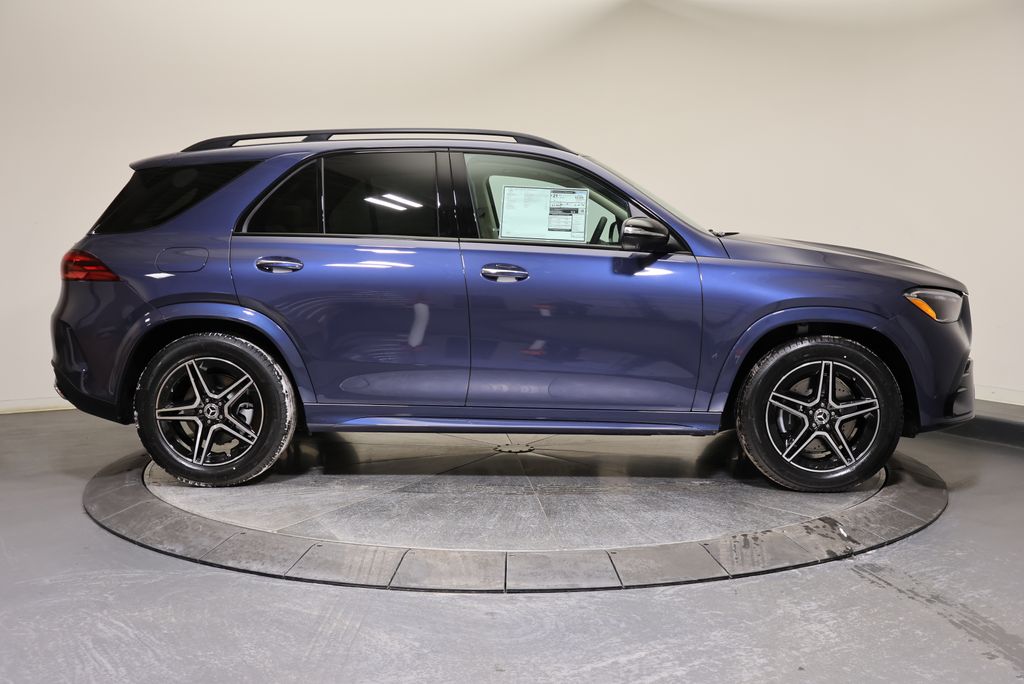 Thumbnail: 2026 Mercedes-Benz GLE - 8