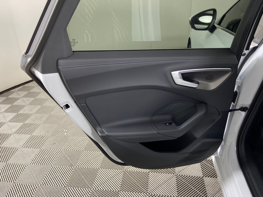 Thumbnail: 2025 Audi A5 - 29