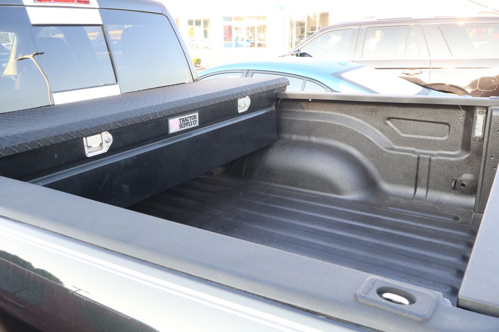 Thumbnail: 2016 RAM 1500 - 11